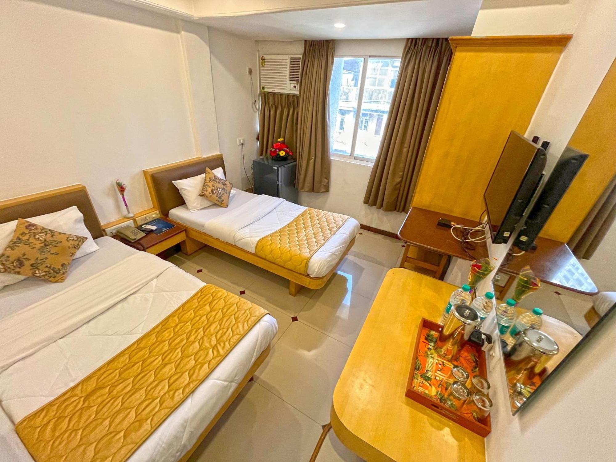 Hotel Parklane Mumbai Exterior photo