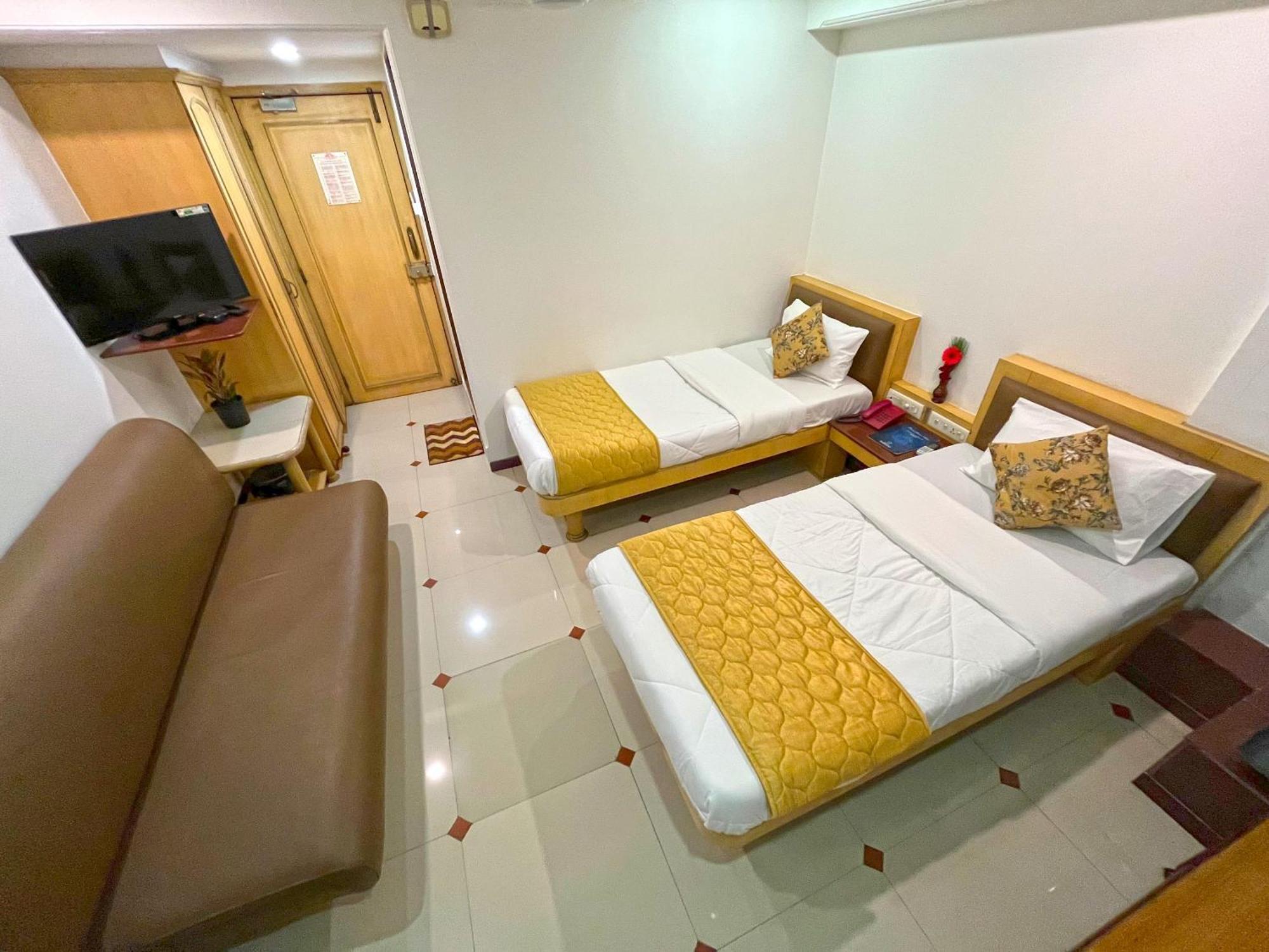 Hotel Parklane Mumbai Exterior photo