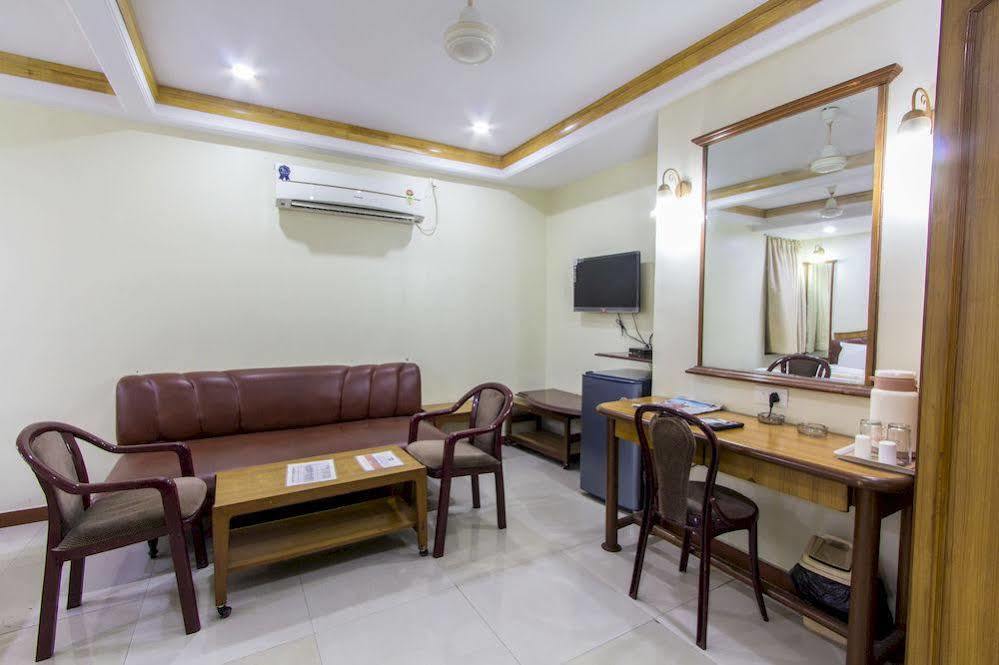 Hotel Parklane Mumbai Exterior photo