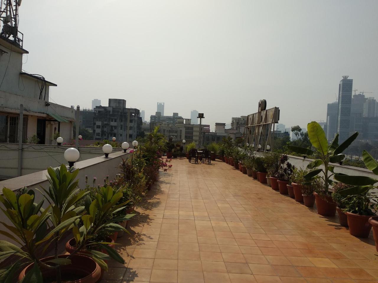 Hotel Parklane Mumbai Exterior photo
