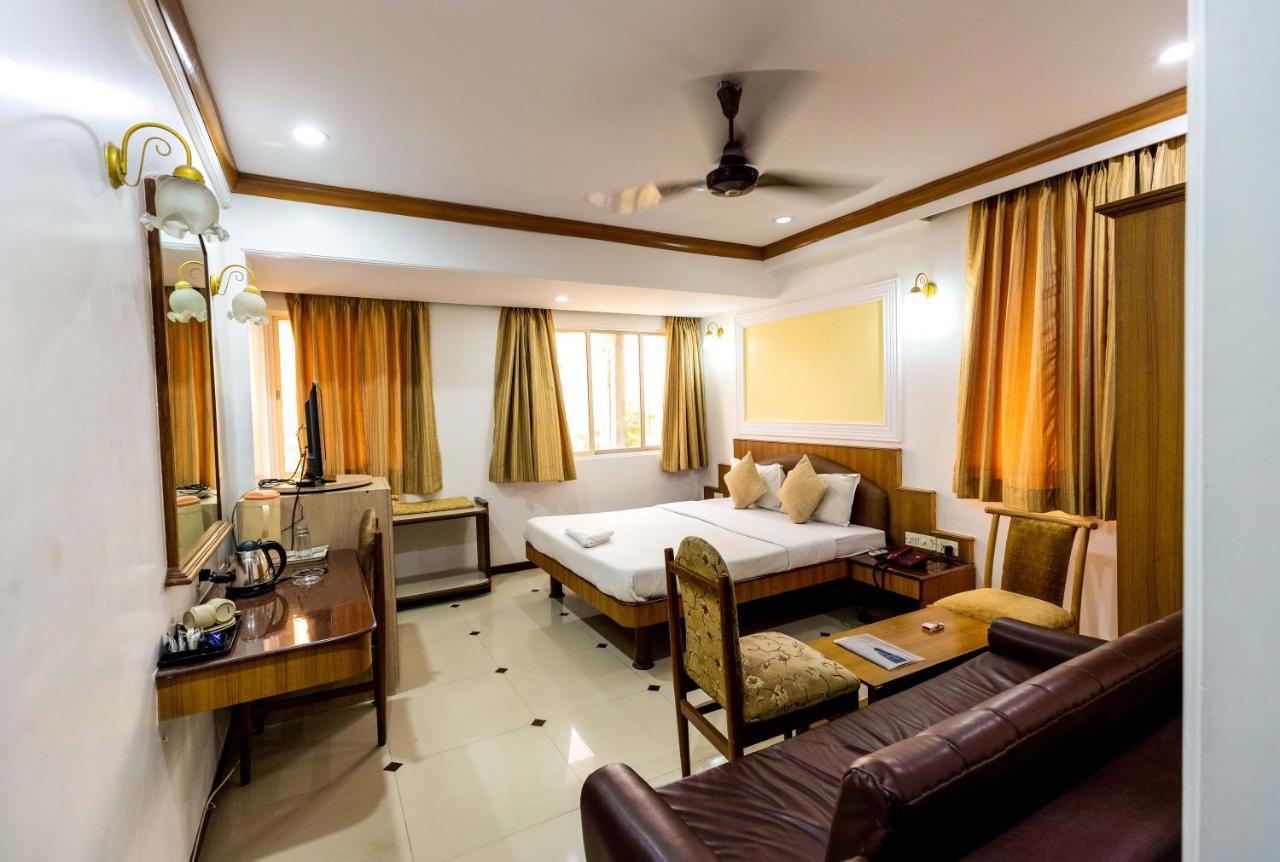 Hotel Parklane Mumbai Exterior photo